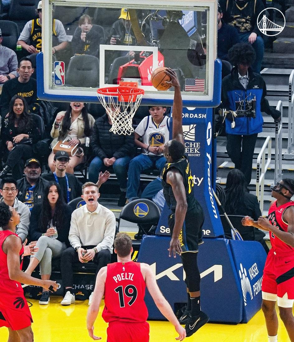 利记-猛龙大胜勇士,东部九连胜引人注目